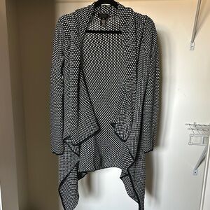 lovposh Black and White Open Front Cardigan